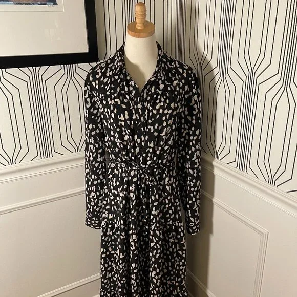 Topshop | Dresses | Topshop L Black And White Abstract Maxi Shirt Dress L Size 8 L Nwt | Poshmark Topshop | Dresses | Topshop L Black And White Abstract Maxi Shirt Dress L Size 8 L Nwt | Poshmark